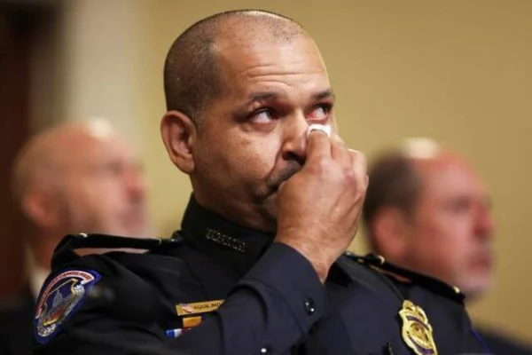 Entregarán medalla presidencial de EEUU a dominicano que defendió asalto al Capitolio