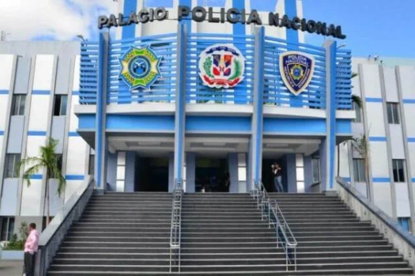 PN busca a “La Pirulin”, mujer que estrelló cabeza de una menor contra pared