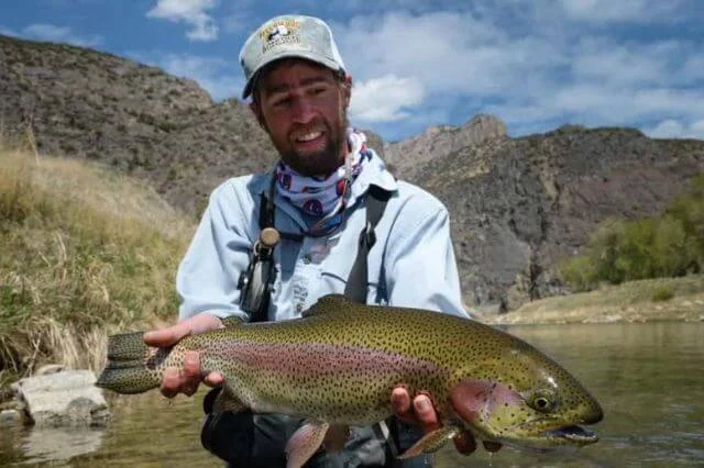 Comer un pescado de río en EEUU equivale a beber agua contaminada durante un mes, según estudio