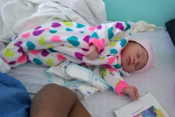 Denuncian rapto de una bebé en la Maternidad San Lorenzo de Los Mina