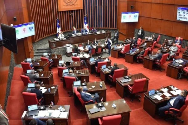 Senado aprueba proyecto de Código Penal en segunda lectura