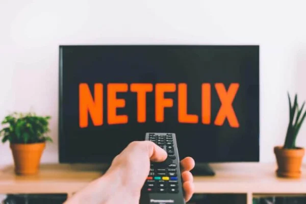 Netflix reduce los precios a sus planes en República Dominicana