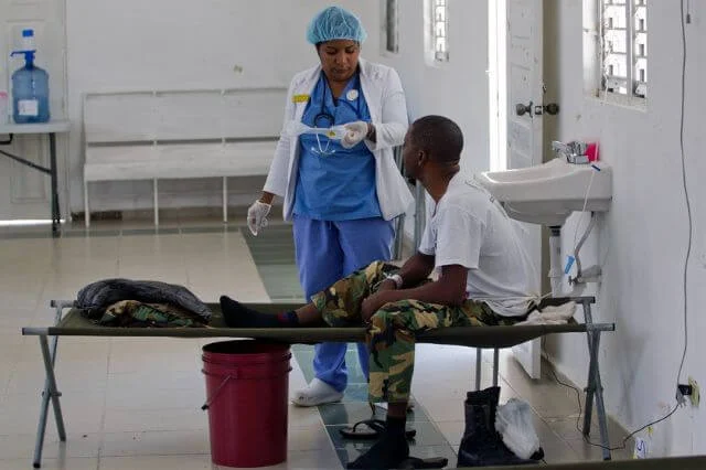 Ingresan cinco haitianos con cólera en hospital de San Juan