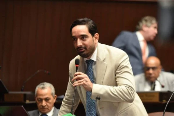 José Horacio dice es una lástima que Presidente llame politiquería a proteger el medio ambiente