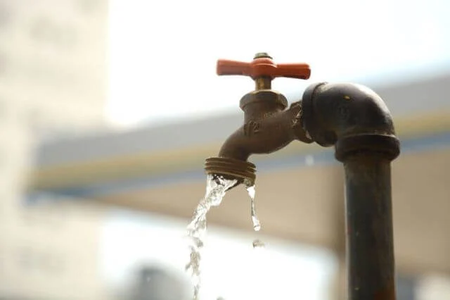 Abinader someterá Ley del Agua; gobierno dispondrá de US$8,500 MM para sector