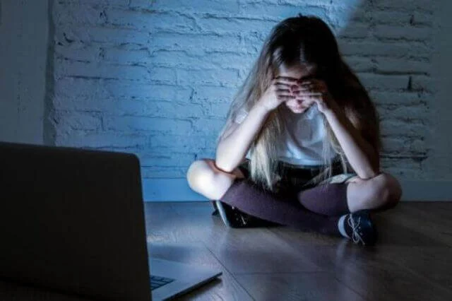 El 53% de adolescentes en RD tiene acceso a contenido sexual en línea