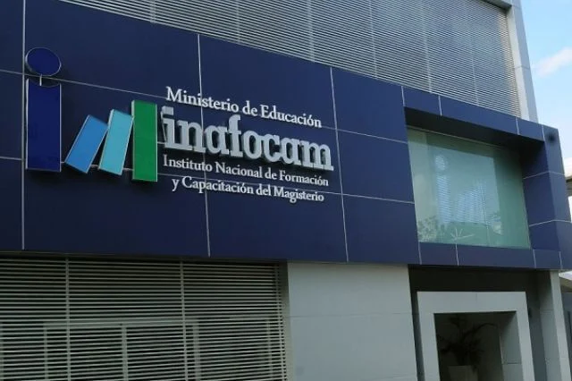 Compras encuentra irregularidades graves en programa “Bachilleres Bilingües” de Inafocam