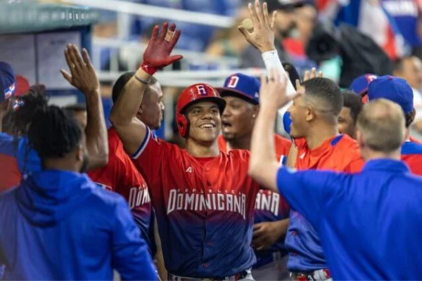 Juan Soto incluído en la alineación dominicana frente a Israel
