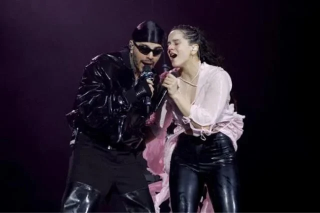 Rosalía sube la temperatura de Coachella en un show junto a Rauw Alejandro