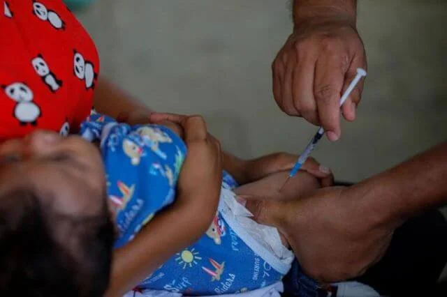 Vacunación infantil en América Latina y el Caribe registra el mayor descenso mundial