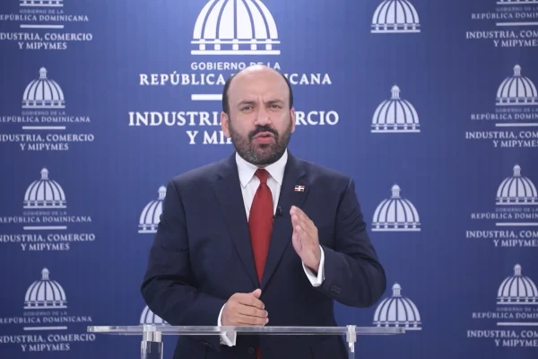 Gobierno dominicano baja 3 pesos al gas deméstico (GLP)