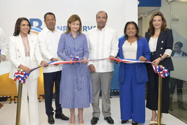 Banreservas inaugura  oficinas comerciales en Jacobo Majluta y Pedro Brand
