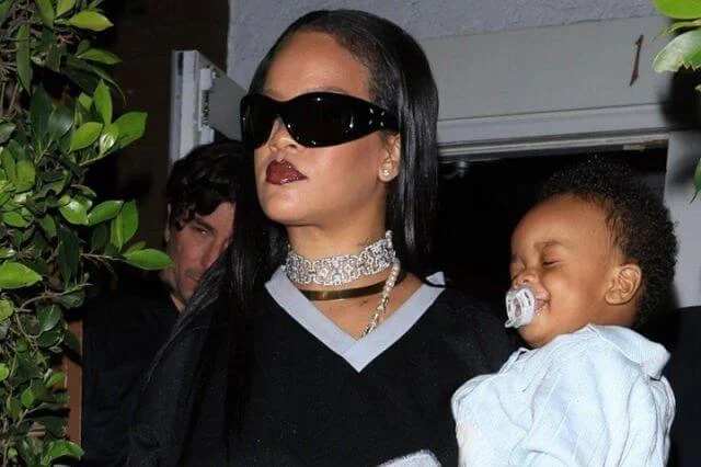 Revelan nombre del bebé de Rihanna en honor a un famoso productor musical