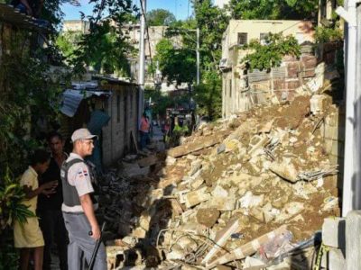 Alertan terreno donde colapsó vivienda en Guachupita no es apto para construcciones