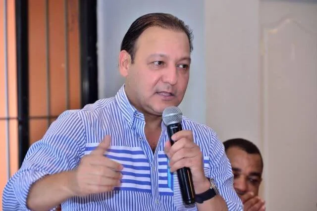 Abel Martínez será su propio jefe de campaña, de manera provisional