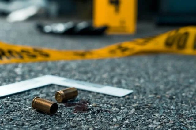 Cuatro menores entre los 9 heridos por una pelea a tiros en una playa de Florida