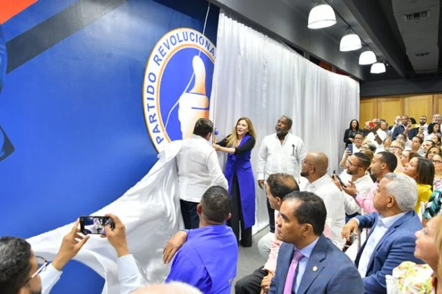 PRM inaugura Casa Nacional en honor a Peña Gómez