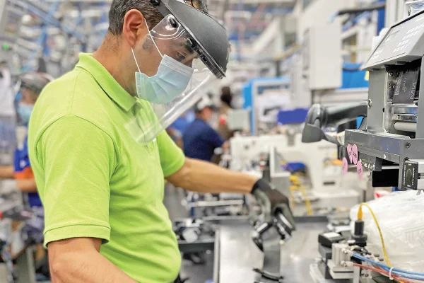 Industrias manufactureras son las que más invierten en Investigación y Desarrollo