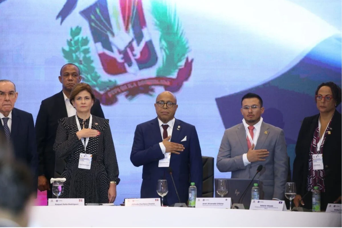 Alfredo Pacheco resalta importancia de parlamentos en la lucha contra el cambio climático