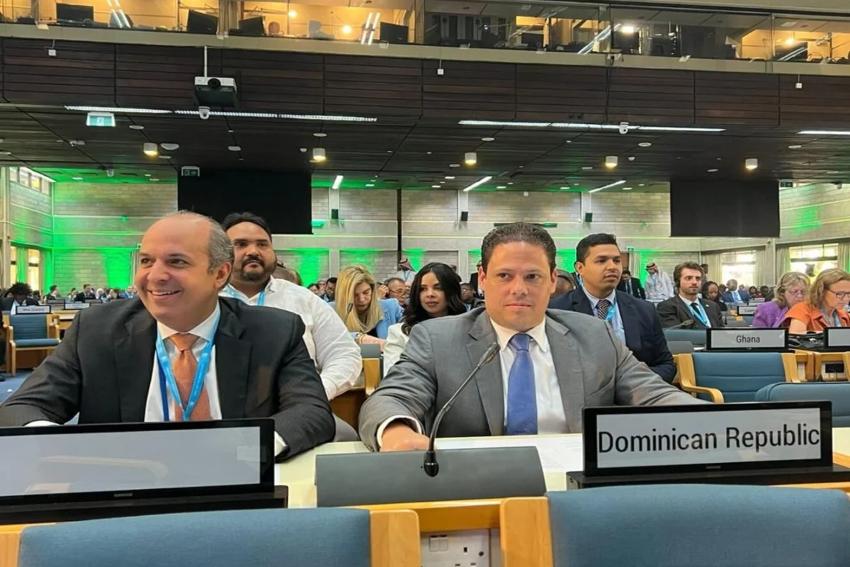Ministro Carlos Bonilla participa en Asamblea de las Naciones Unidas para el Hábitat en Kenya