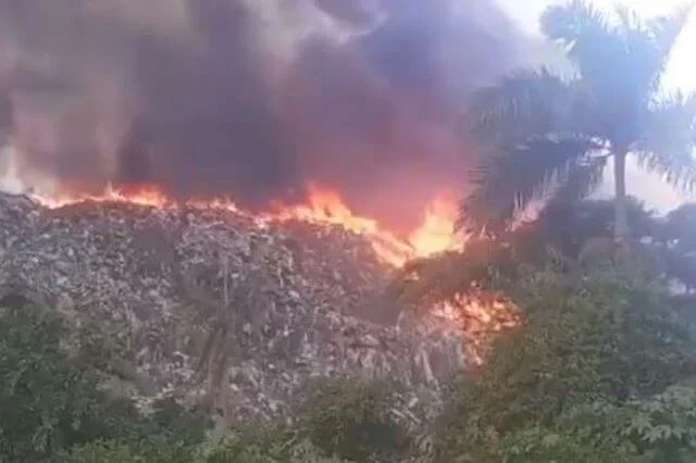 Reportan incendio en el vertedero de San Felipe de Puerto Plata