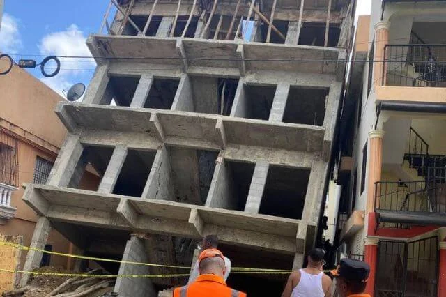 Someterán a la justicia al constructor de edificio que se desplomó en San Cristóbal