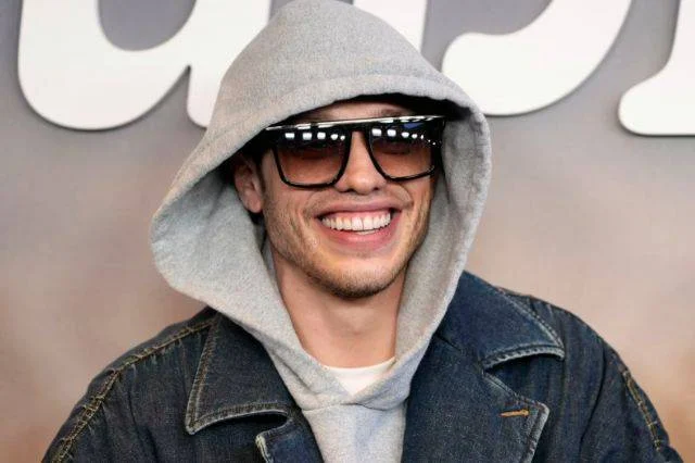 Pete Davidson ingresa a centro de rehabilitación