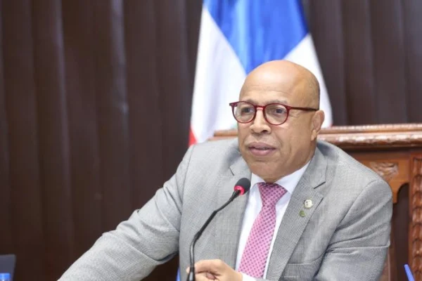 Diputados aprueban préstamo por US$100 millones para el Programa Nacional de Vivienda