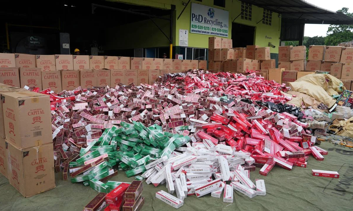 Incineran 6.4 millones de unidades de cigarrillos y otros productos ilícitos