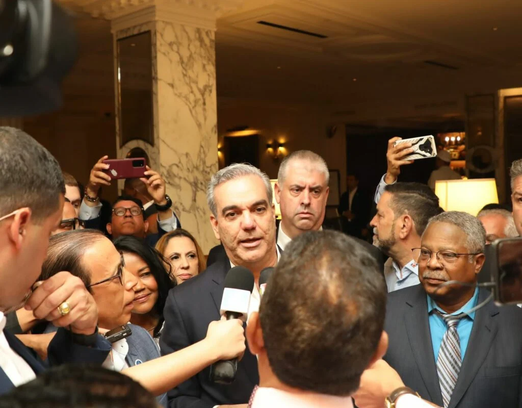 Presidente Abinader agradece a la comunidad dominicana en Nueva York por su apoyo a RD