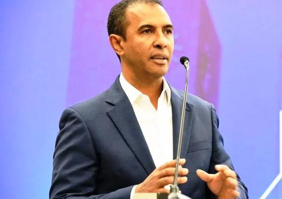 Domingo Contreras será el candidato a alcalde del PLD por el Distrito Nacional; se podría jugar su último intento tras la posición