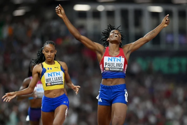 Marileidy Paulino se baña de oro en Mundial  Atletismo de Budapest