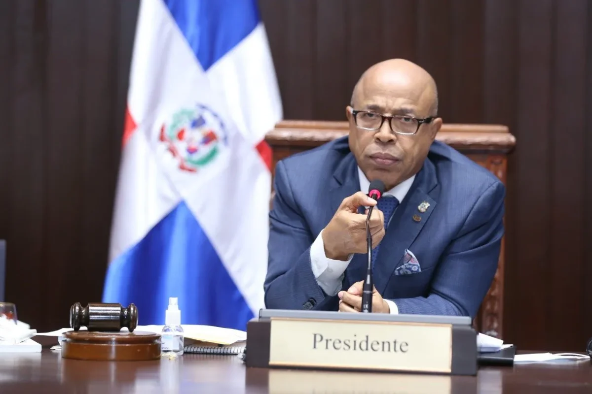 Alfredo Pacheco: “Abinader debe escuchar el llamado y reelegirse”