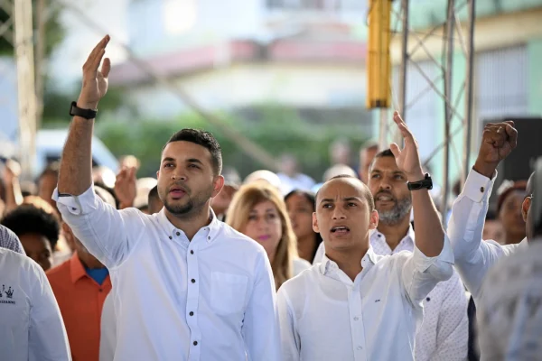 Joaquín Fernández apoya al presidente de la JRM Carlos Valdez como coordinador de campaña de la Juventud de Luis Abinader