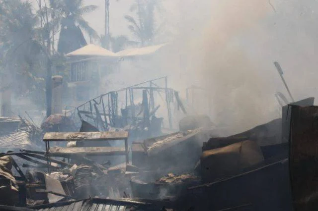 Incendio en Las Terrenas deja pérdidas millonarias, según alcalde