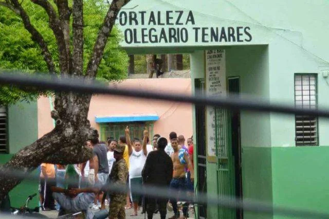 Cuatro heridos durante riña en cárcel de Nagua