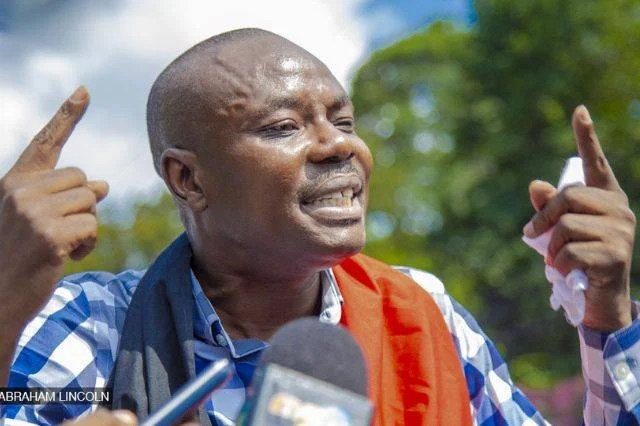 El dirigente político haitiano Moïse Jean-Charles visitó construcción del canal en el Masacre