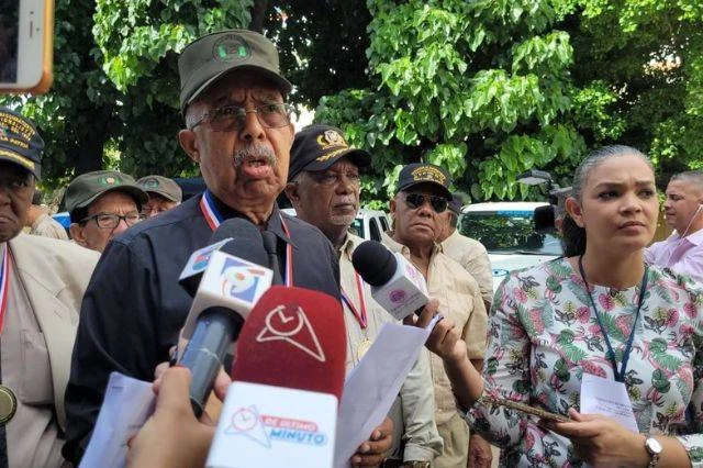 Abogan por el servicio militar obligatorio en República Dominicana