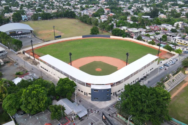 Vicepresidenta Peña y Ministro Bonilla inauguran Estadio de Béisbol Bebecito del Villar en Bonao