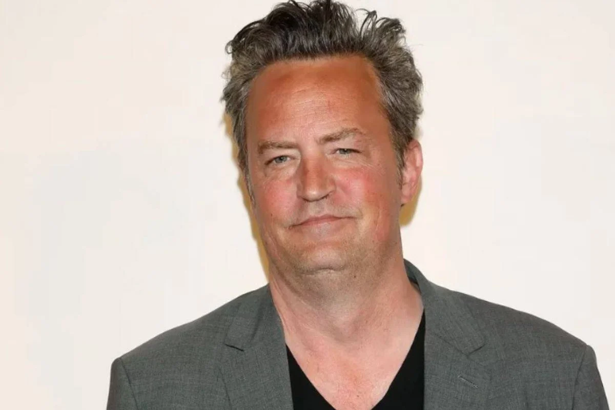 Murió Matthew Perry, actor de Chandler en “Friends”