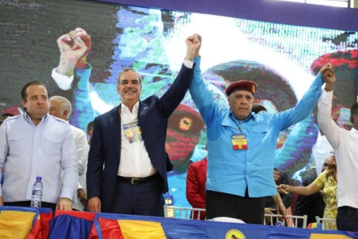 Al menos 7 partidos llevarán a Luis Abinader como candidato presidencial