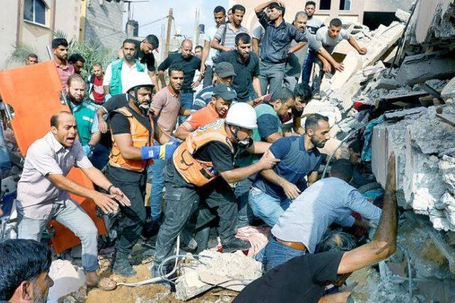 Más de 1,100 muertos en segundo día de guerra entre Israel y Gaza