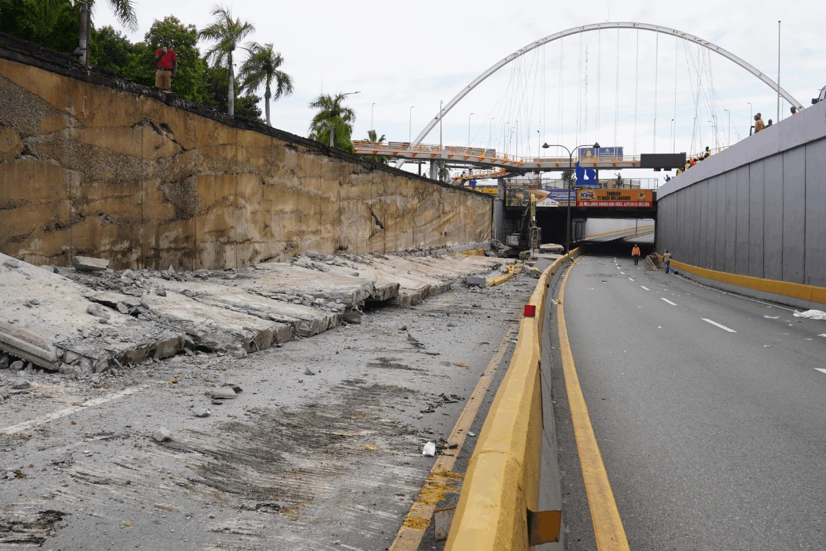 Liderazgo nacional tras la tragedia de paso a desnivel Av. 27 de Febrero: Críticas, solidaridad y llamados a la unidad