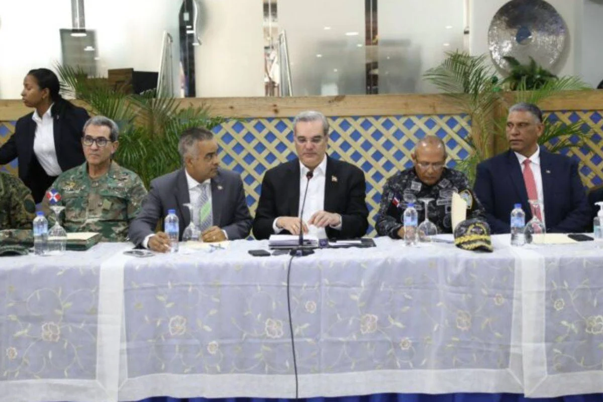 Abinader encabeza reunión de seguimiento al Plan de Seguridad Ciudadana