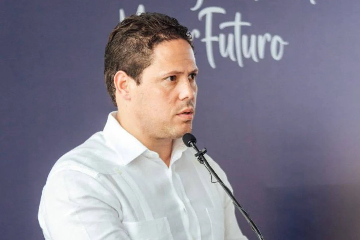 Ninguna casa se quedará sin reparar, afirma Carlos Bonilla