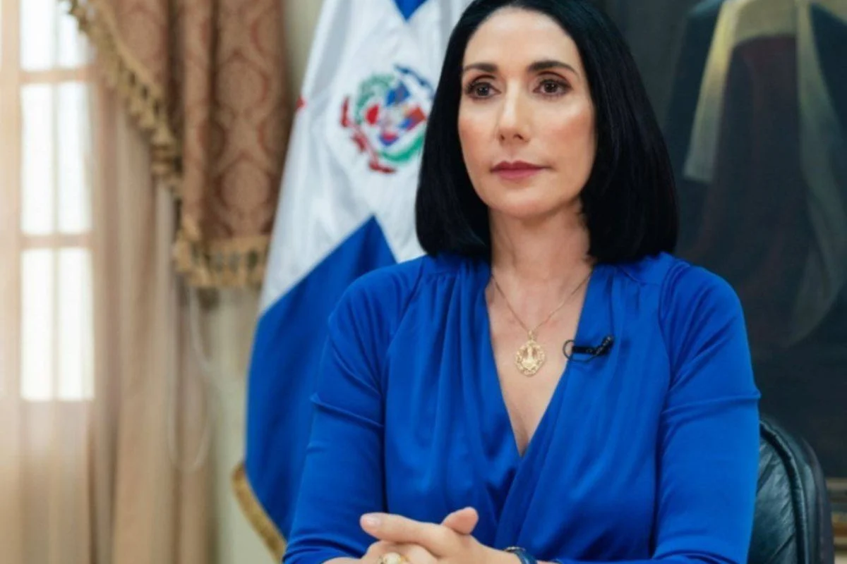 Leonel acusa al Gobierno de olvidar a SDO y la primera dama responde