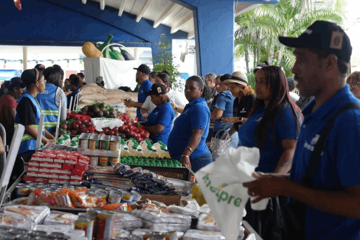 Gobierno garantiza abastecimiento de alimentos en estas navidades