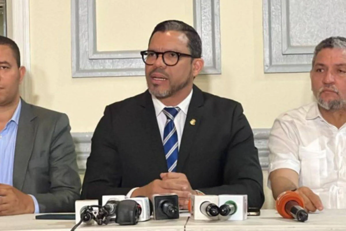¡No reconoce los resultados! Yohan López se corona como presidente del Colegio de Abogados