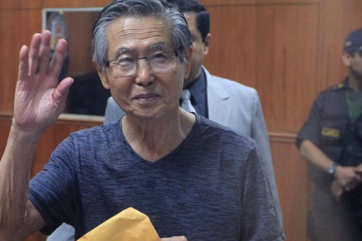 Expresidente de Perú Alberto Fujimori sale de prisión