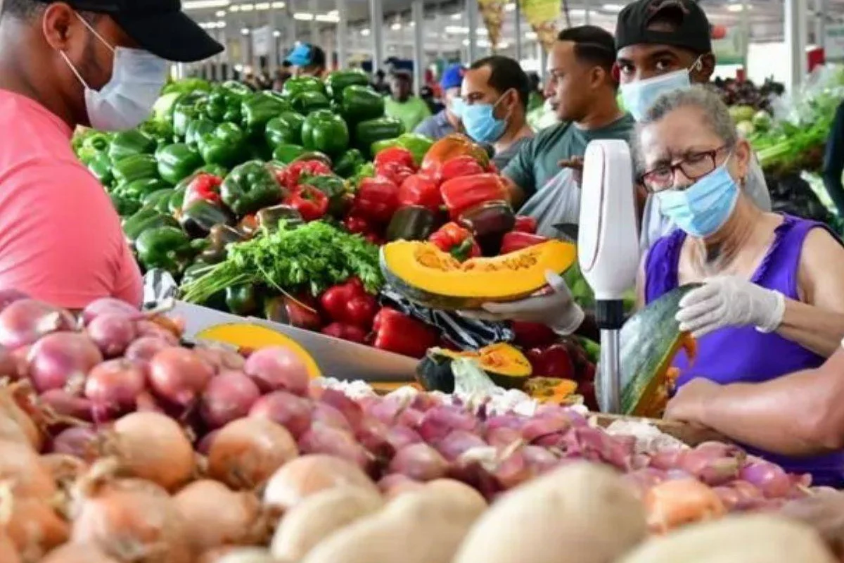 Alto costo de la vida, principal preocupación para el 24.6% de dominicanos